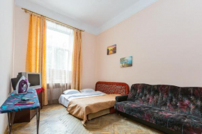 Квартира подобово у Львові на вулиці Щепкіна 5